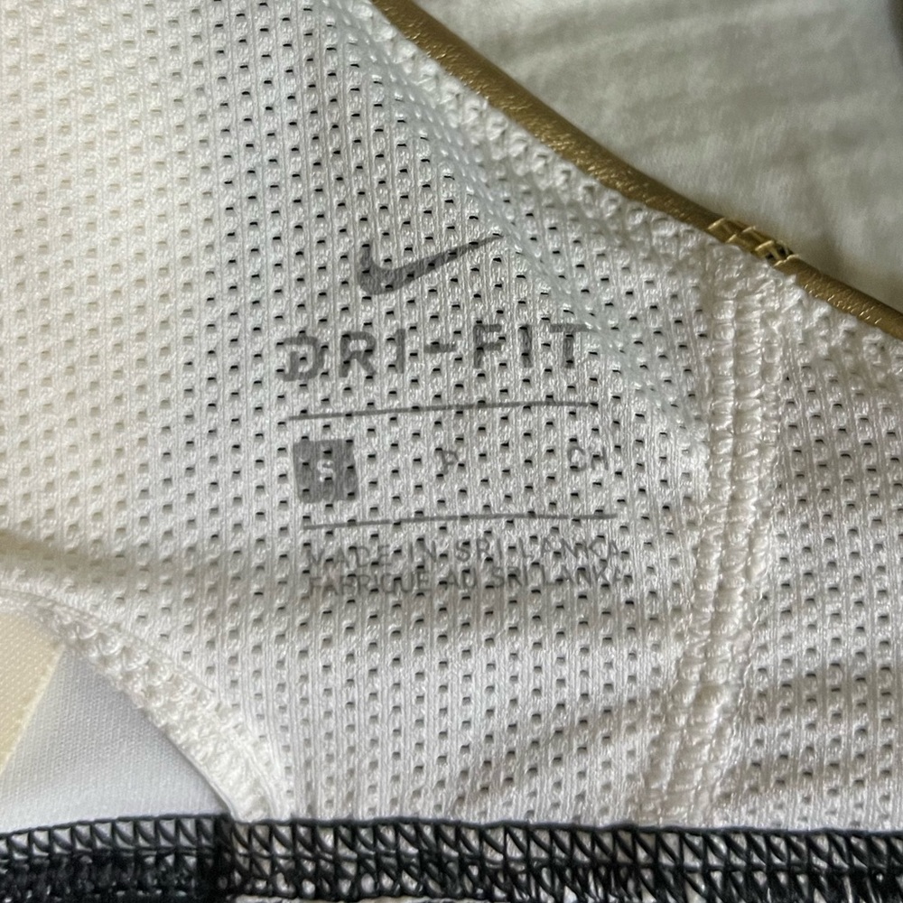 Nike Metallic Sports Bra - Picture 4 of 6